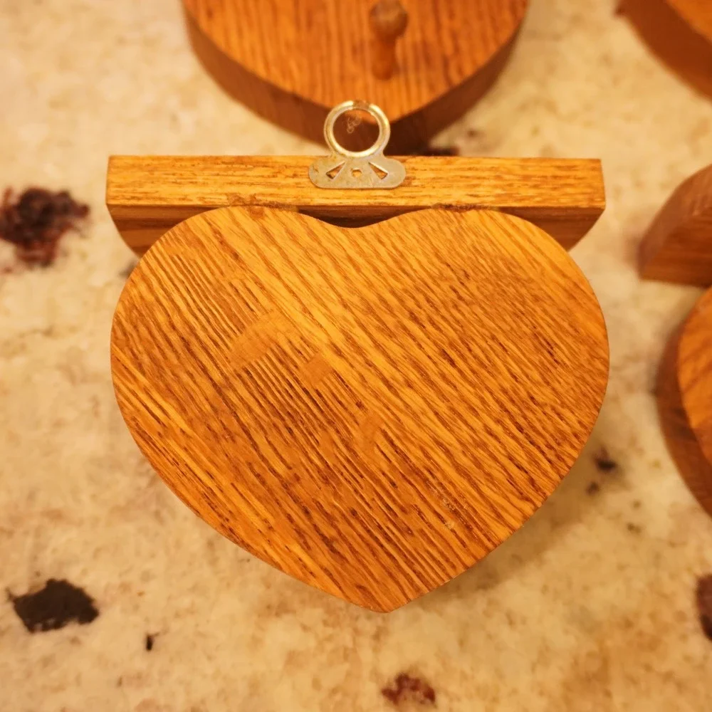 N/A vintage wood